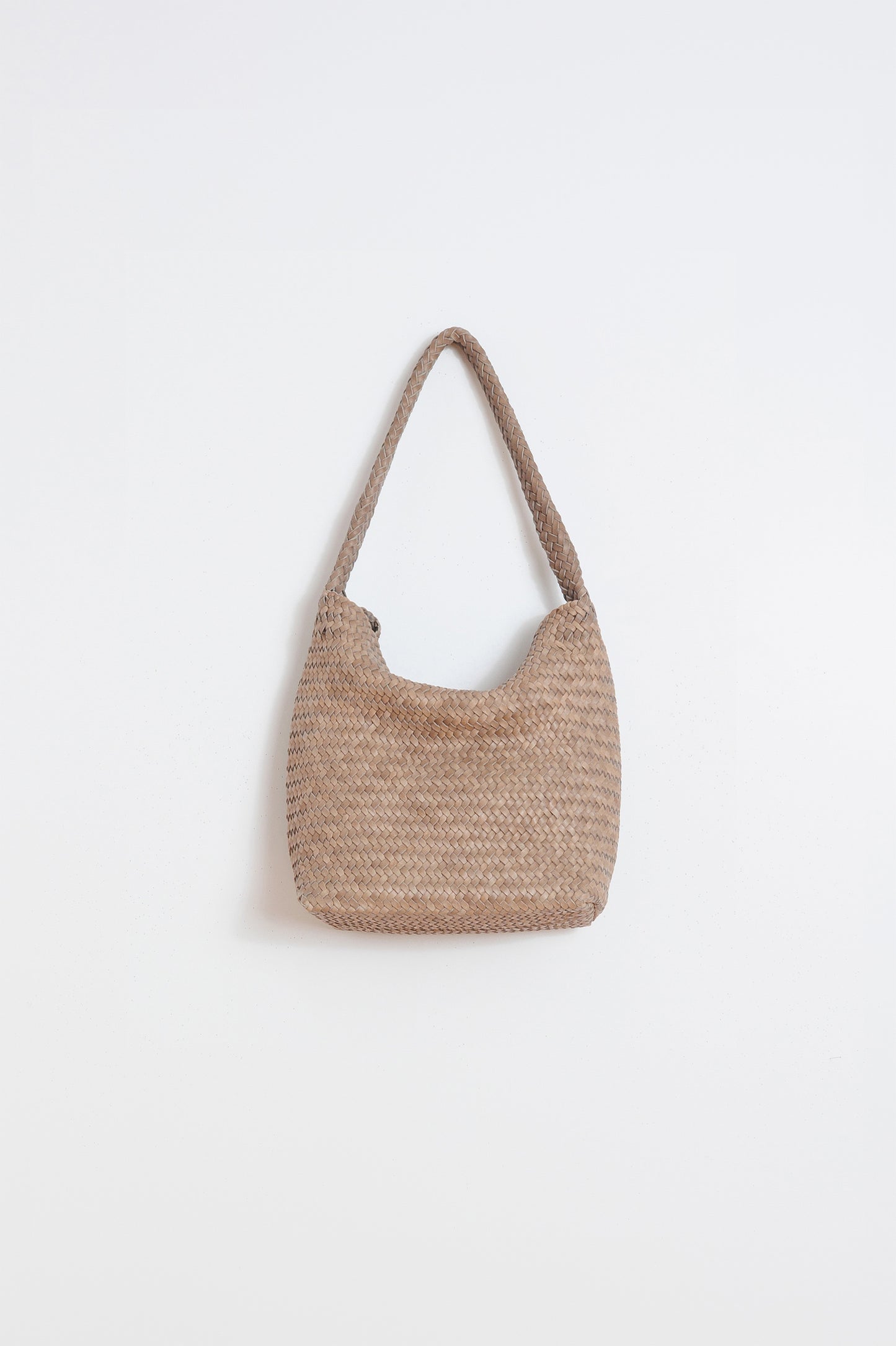 BOLSO MEDIANO TRENZADO