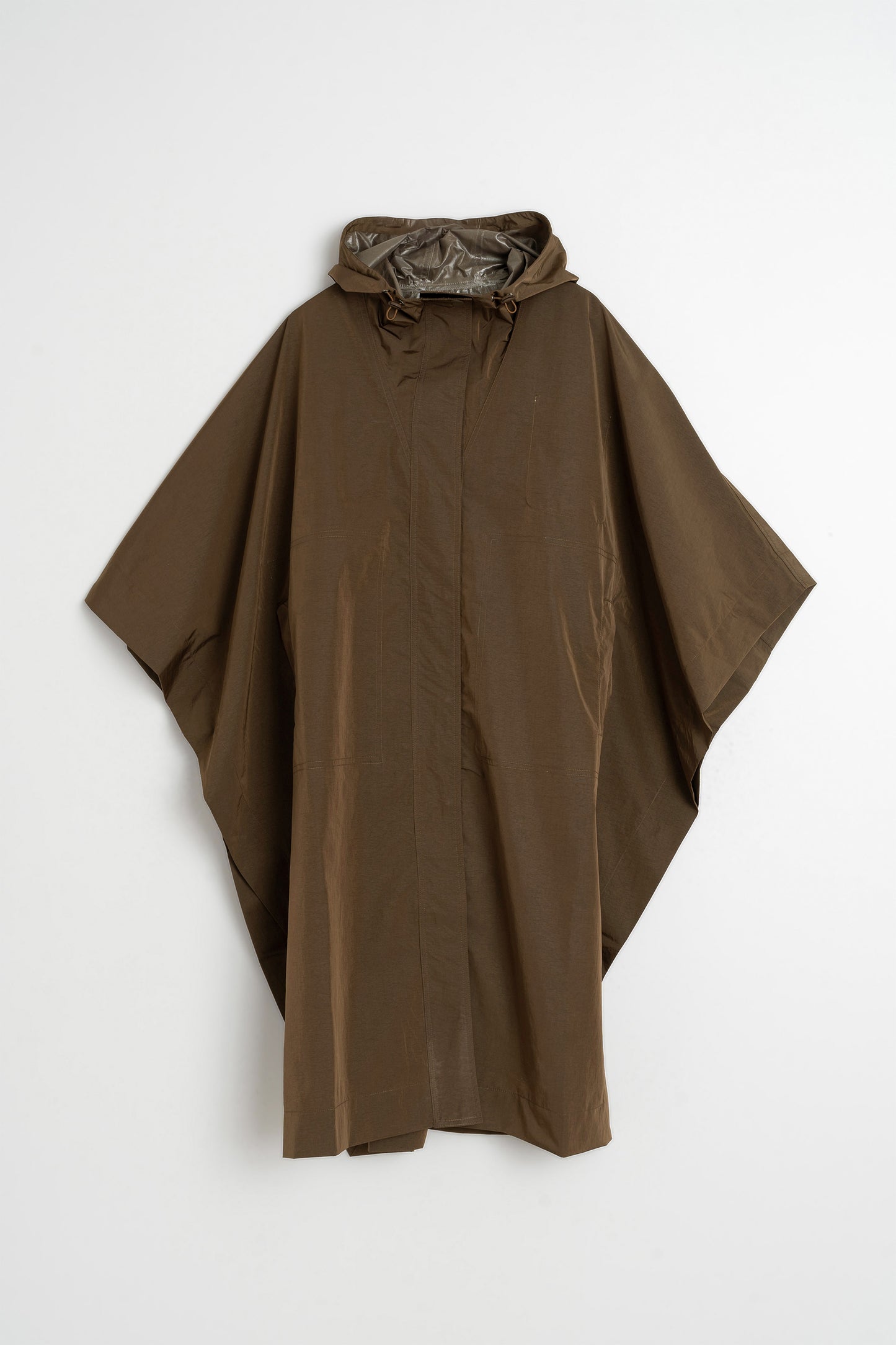 WATERPROOF RAINCOAT / CAPE