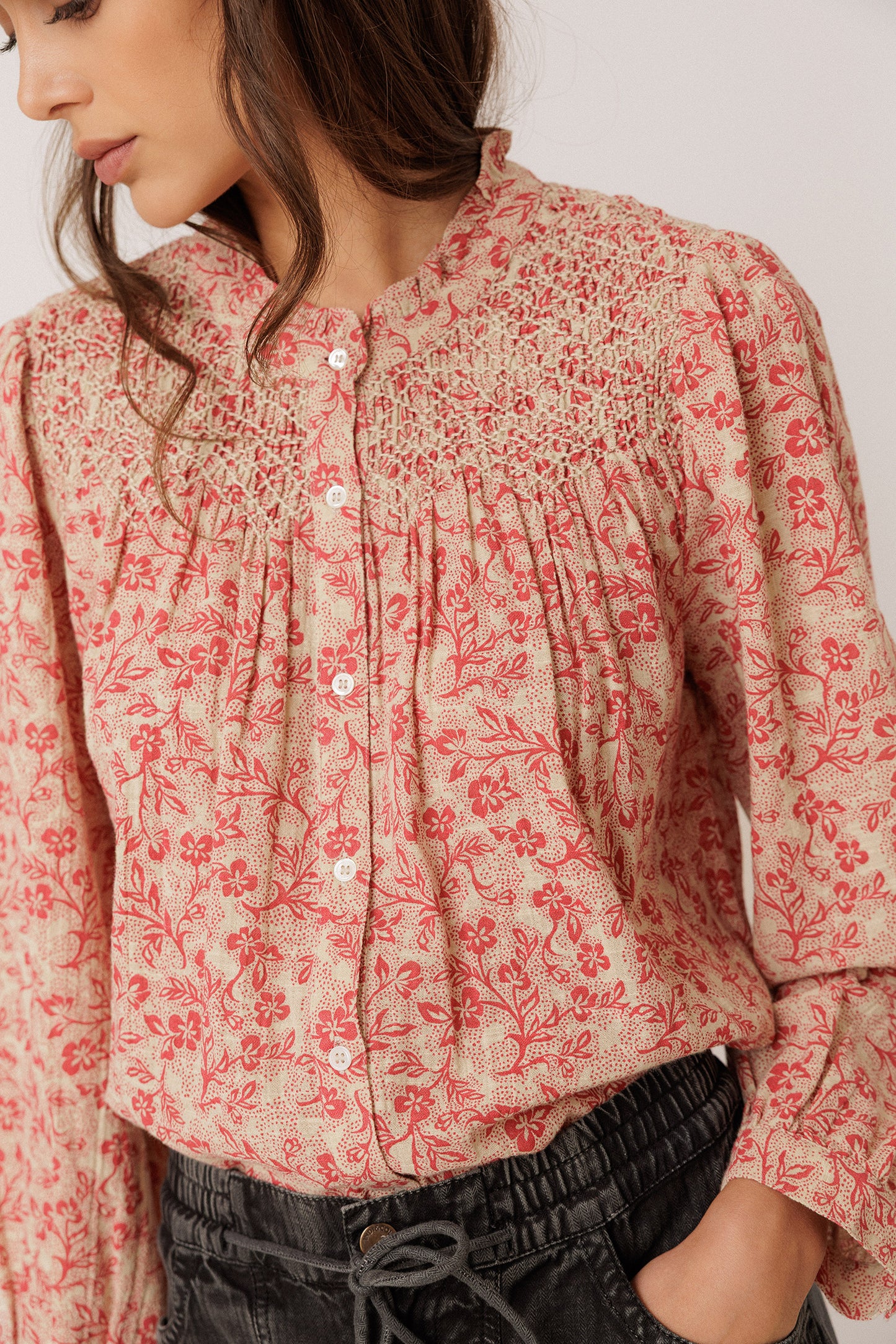 SMOCKED EMBROIDERY SHIRT