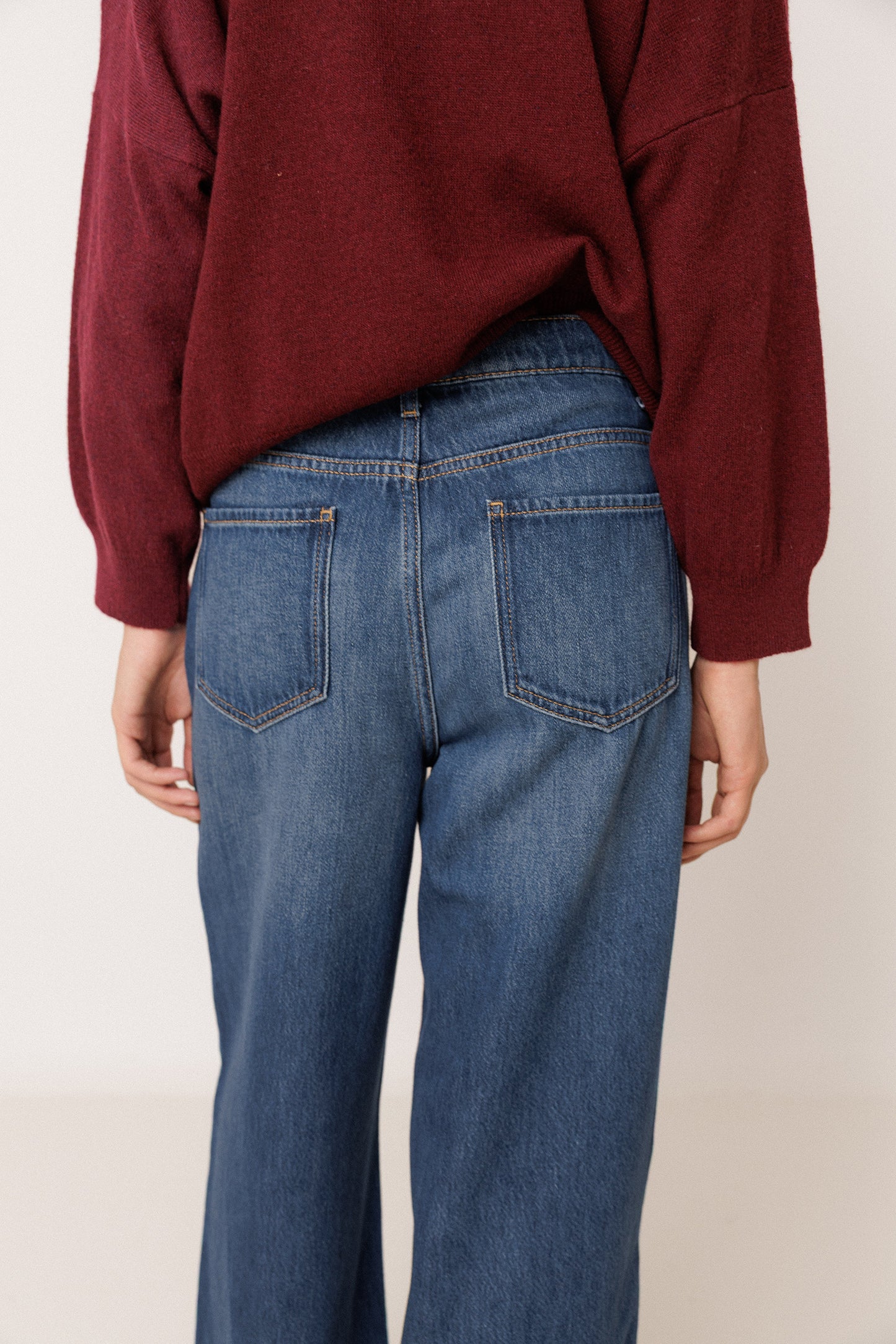 PANTALÓN DENIM CON LYOCELL