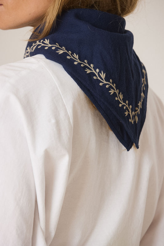 EMBROIDERED KERCHIEF 1