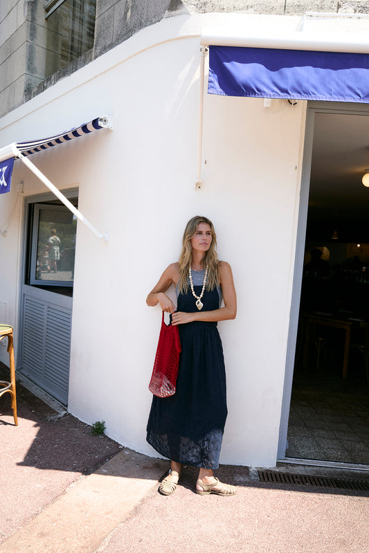 VESTIDO TIPO DELANTAL BORDADO 1