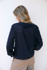 CAMISA ROMÁNTICA BORDADA VOLANTES