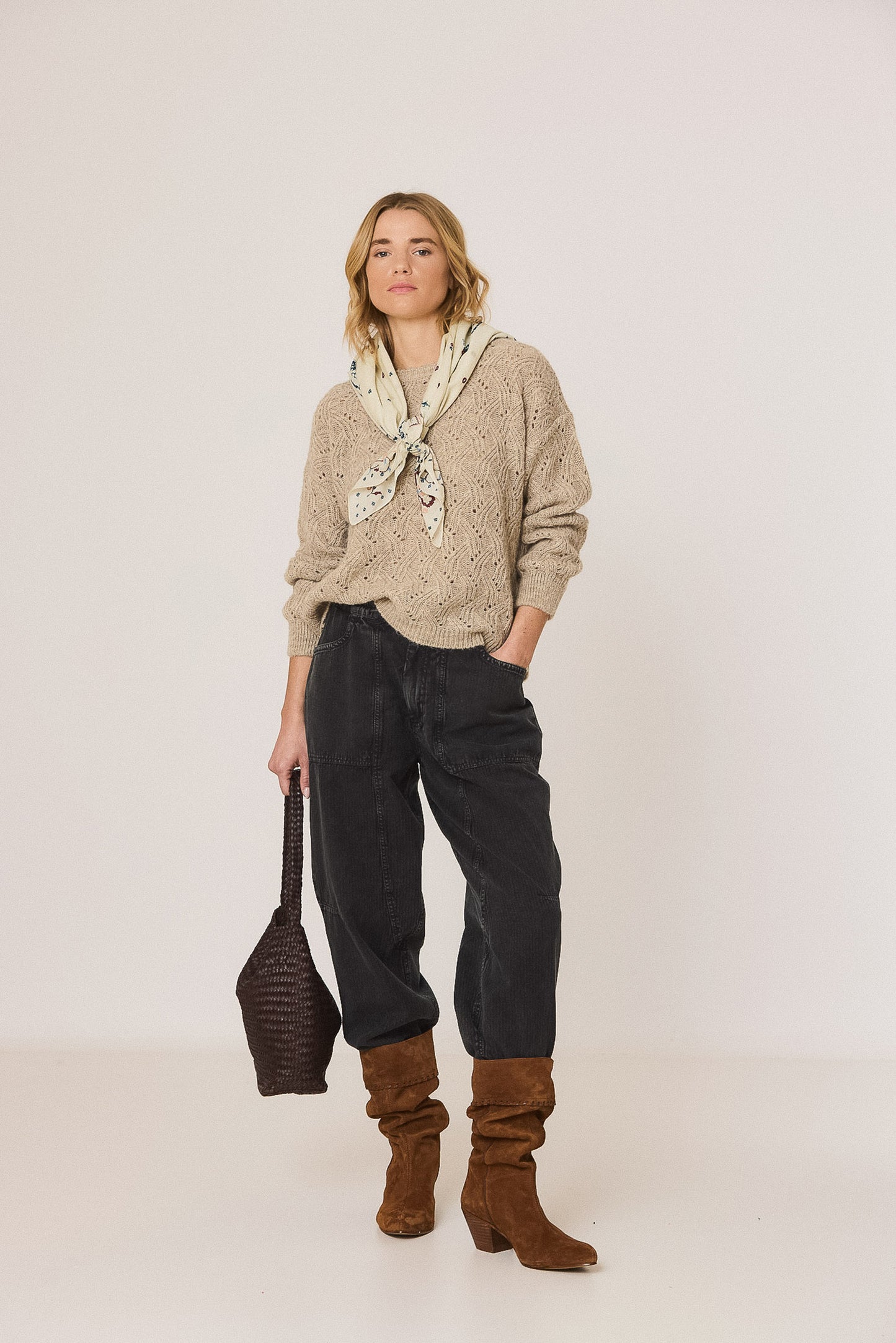 DECORATIVE SWEATER WITH ALPACA