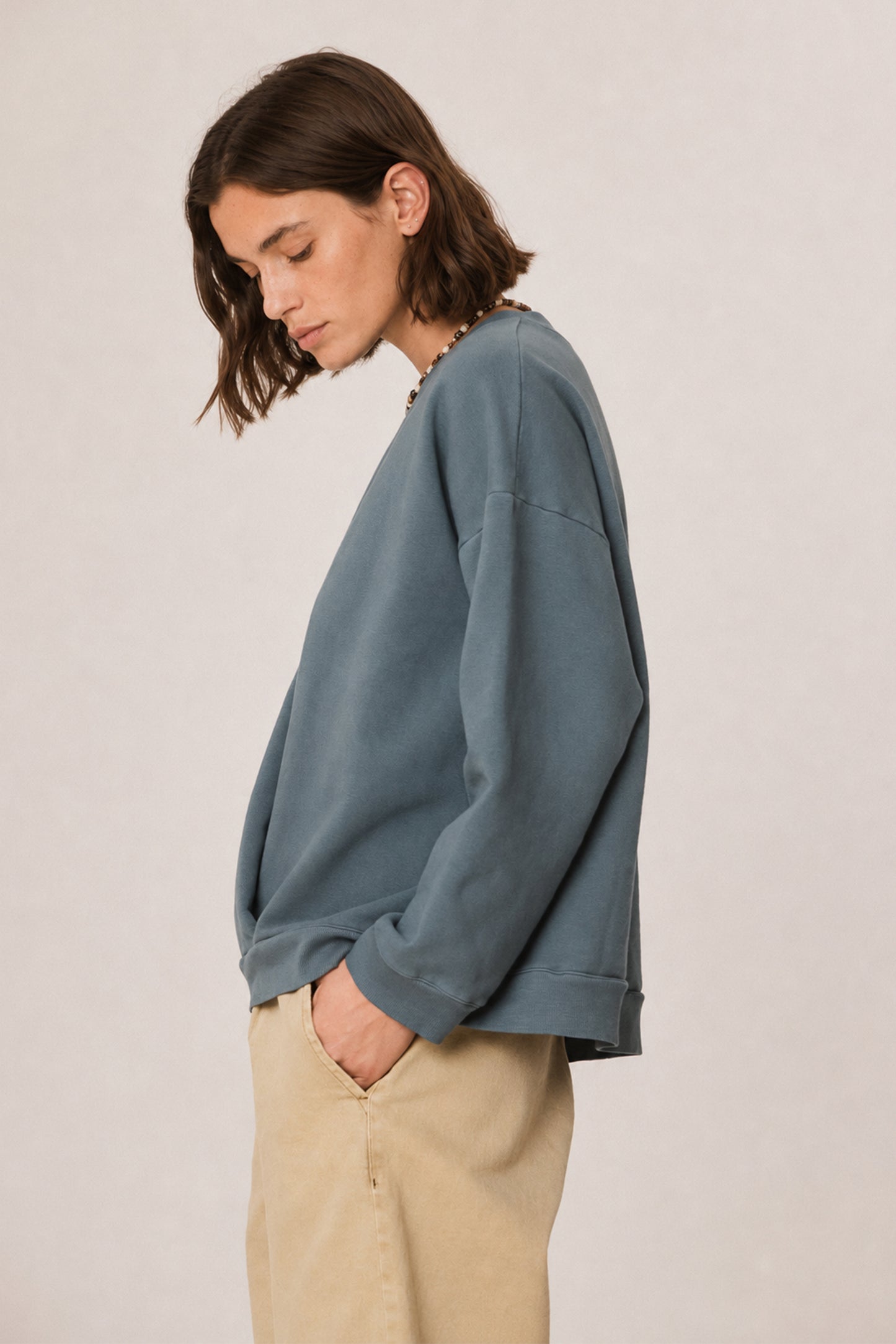 BASIC PLEATED SWEATSHIRT