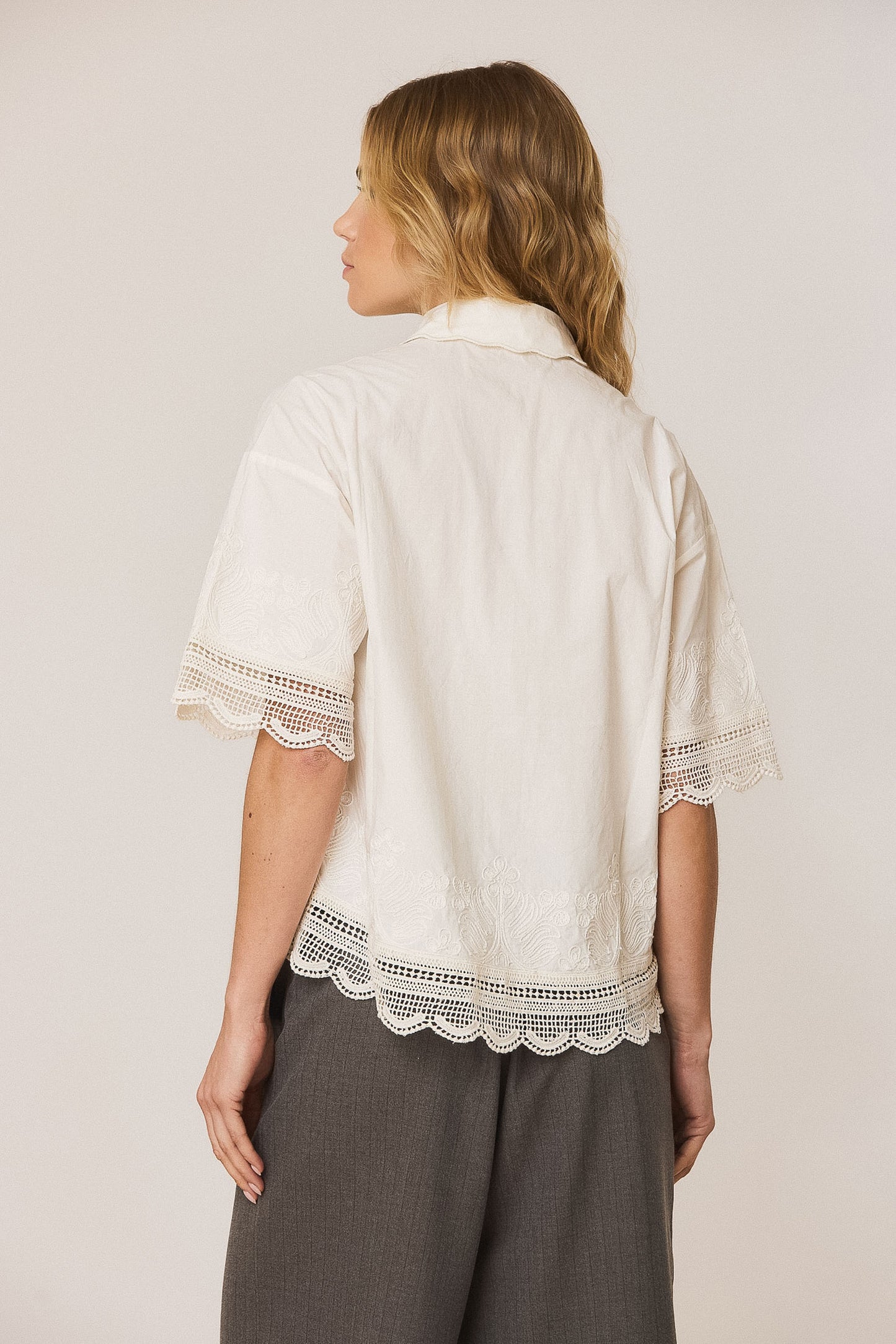 EMBROIDERED POPLIN SHIRT