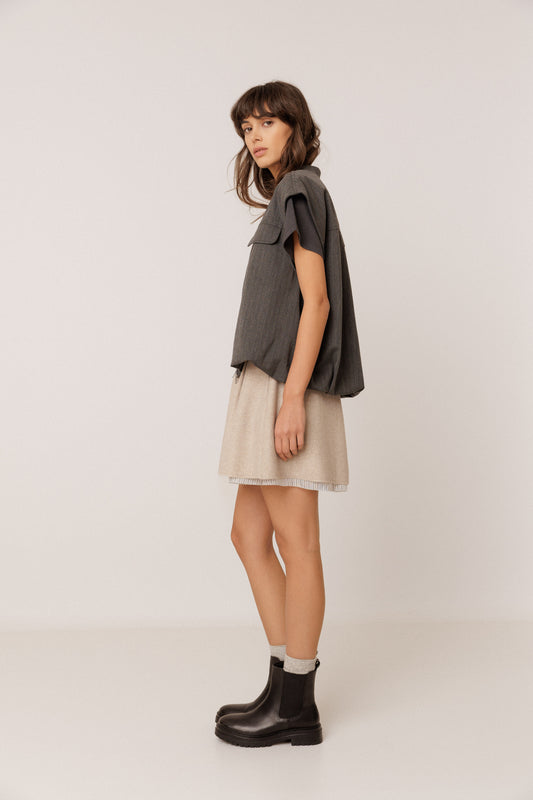 PUFFY-HEM VEST 3