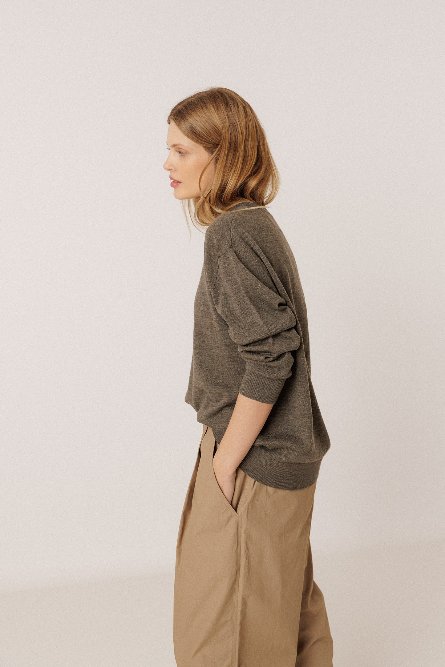BASIC 100% MERINO SWEATER