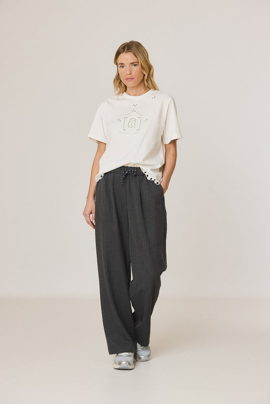 T-SHIRT ANAGRAMME MOTIFS AJOURÉS 1