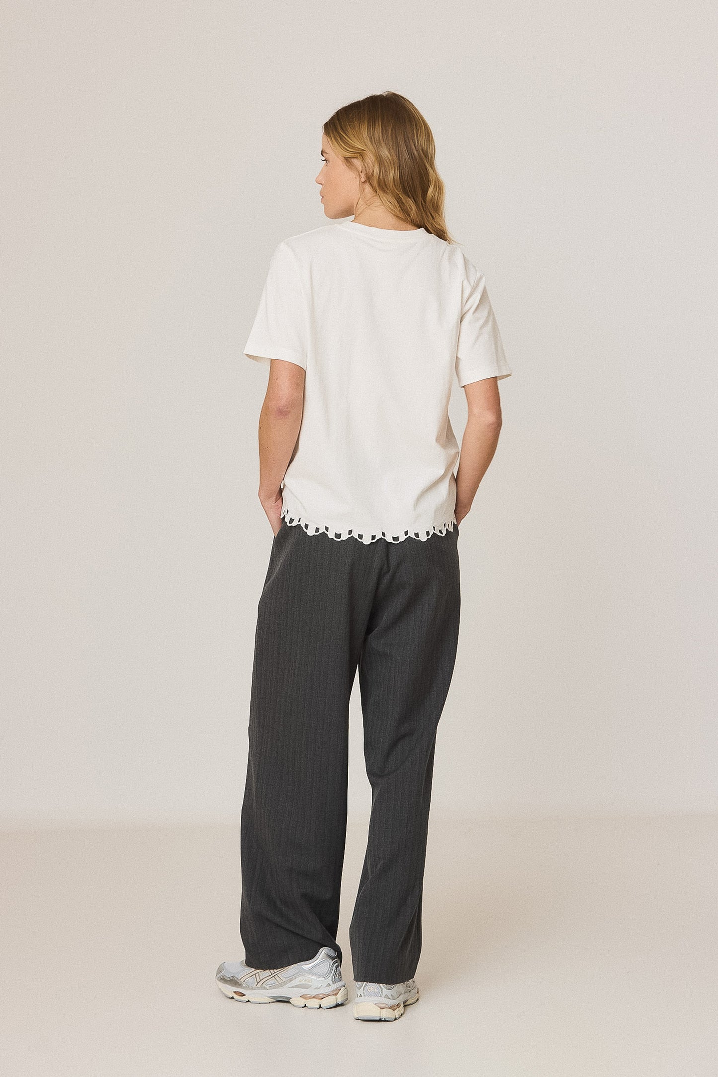 T-SHIRT ANAGRAMME MOTIFS AJOURÉS