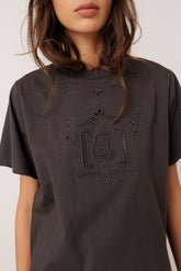 CAMISETA ANAGRAMA DIBUJOS CALADOS