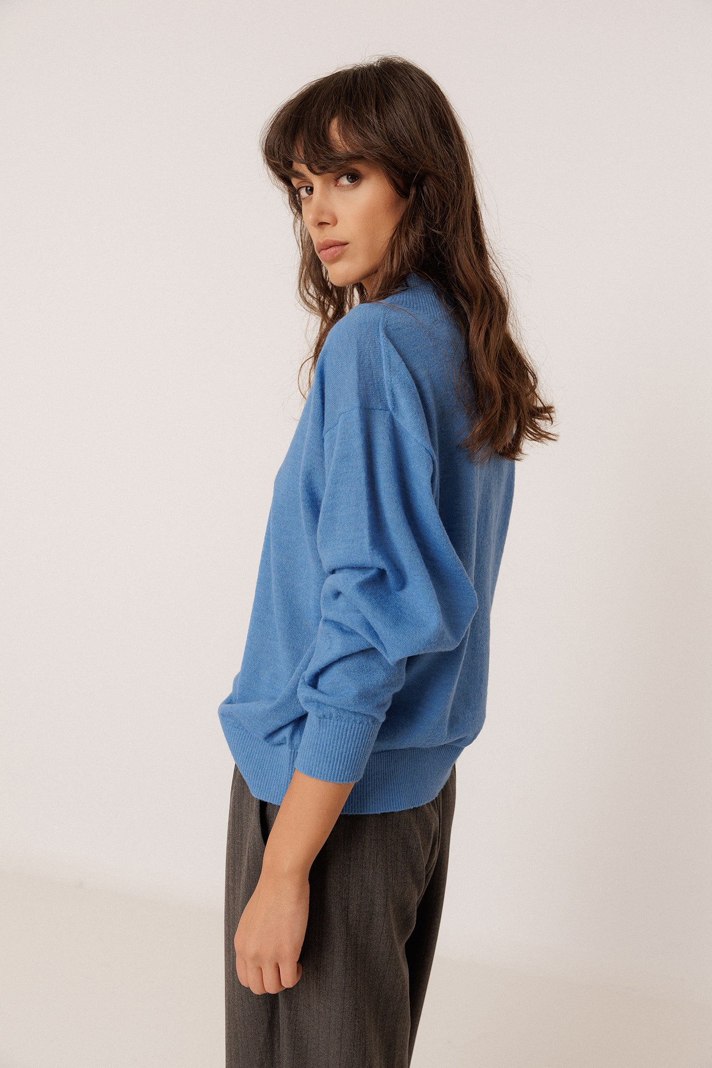 PULL EN MAILLE AVEC ALPAGA
