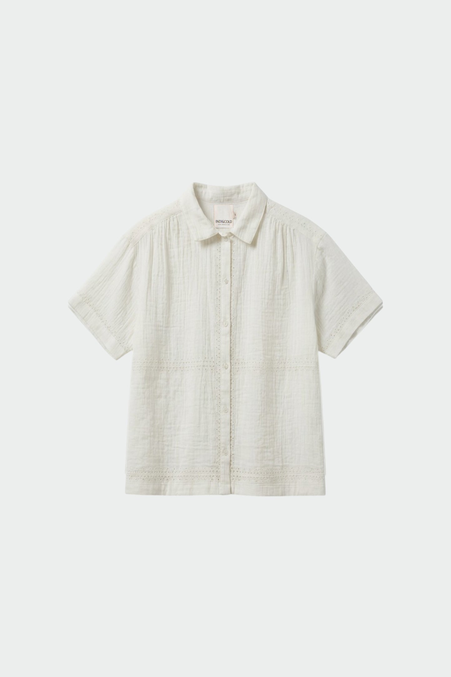 CAMISETA COMBINADA BORDADOS