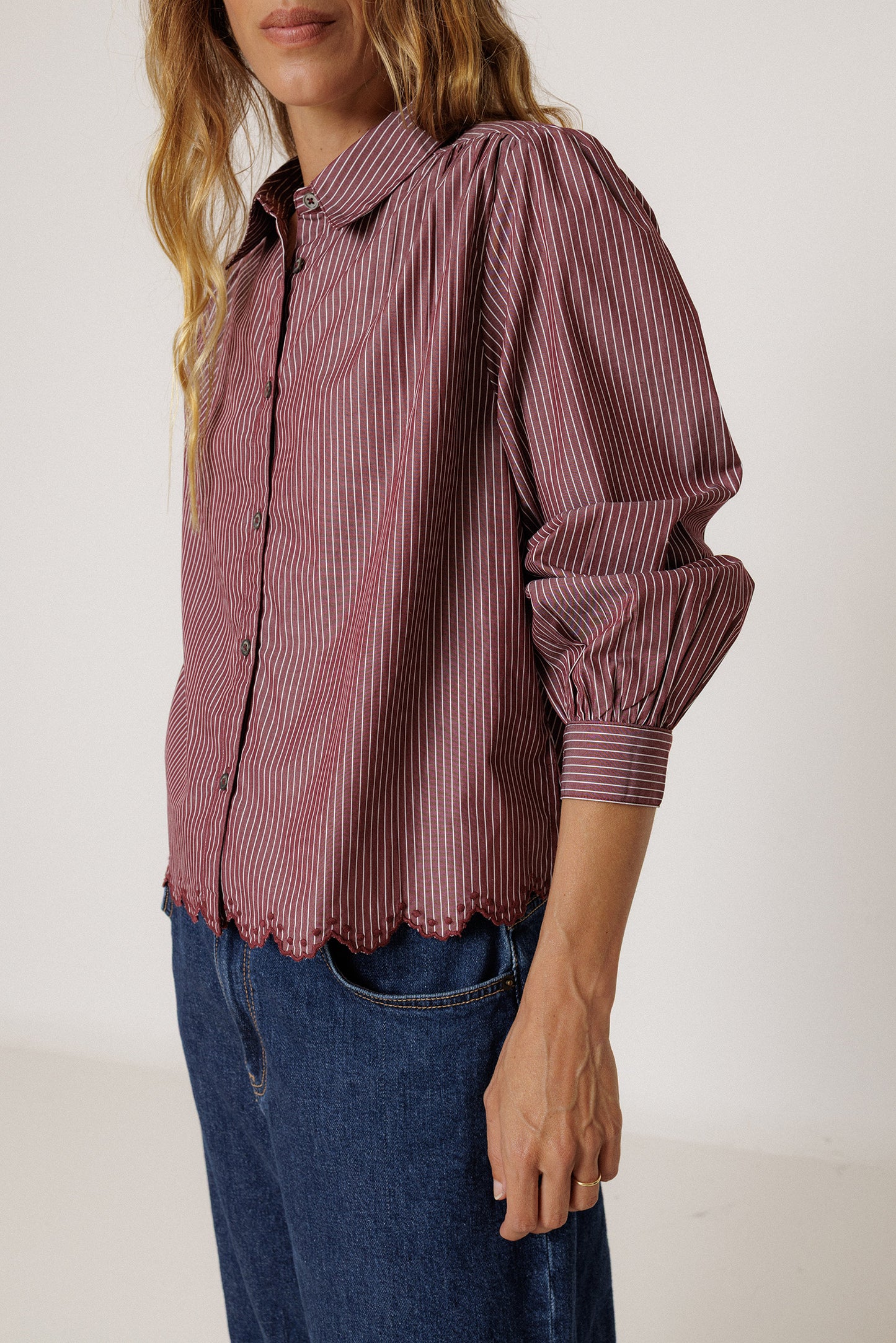 SCALLOPED HEM STRIPED SHIRT