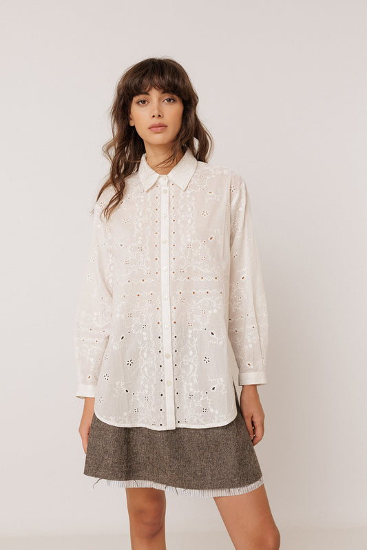 CAMISA BORDADOS TIPO PAÑUELO 5