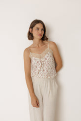 TOP LENCERO CON ENCAJE