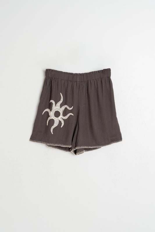PANTALÓN SHORT ENGOMADO 4