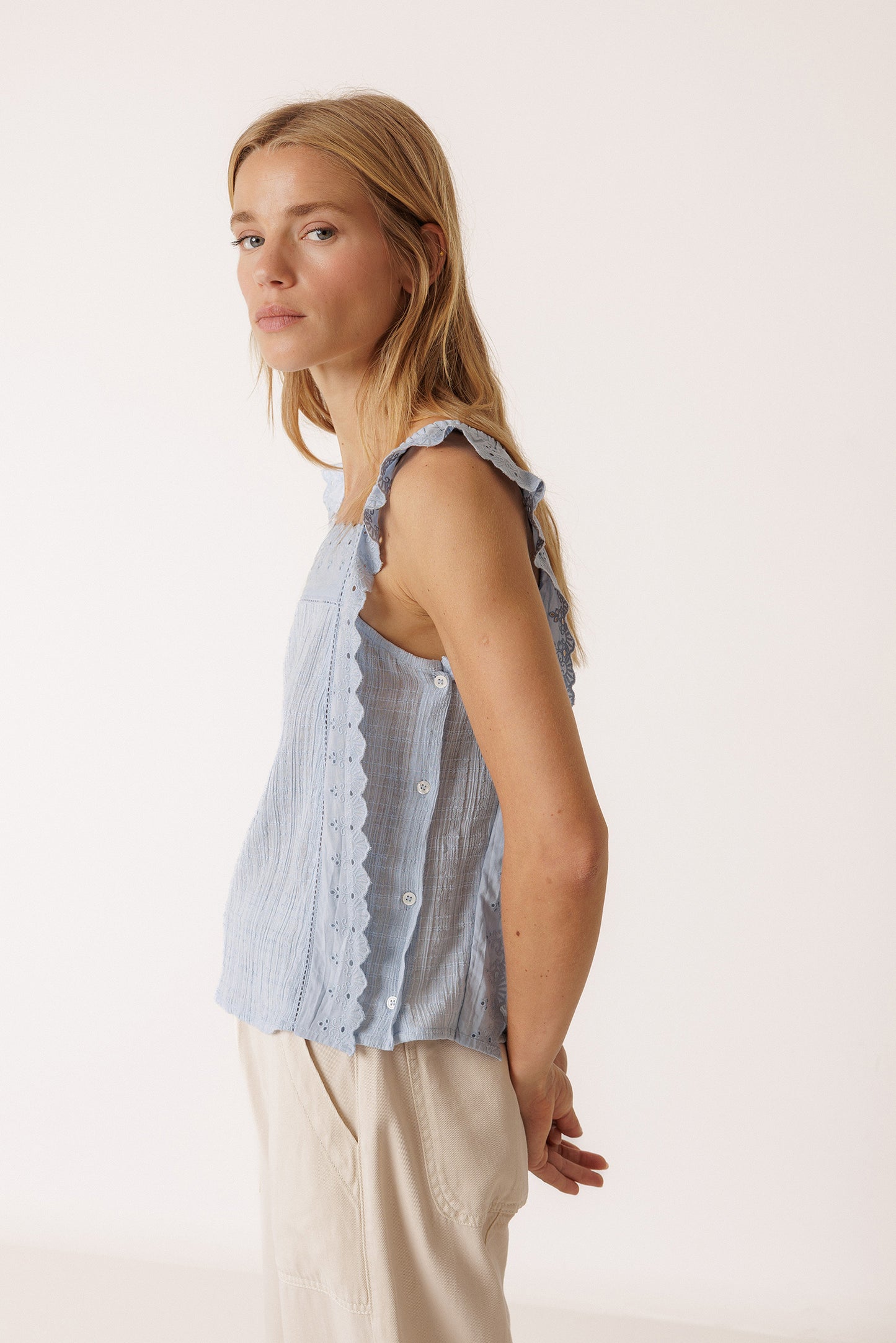 STRAPPY LACE TOP