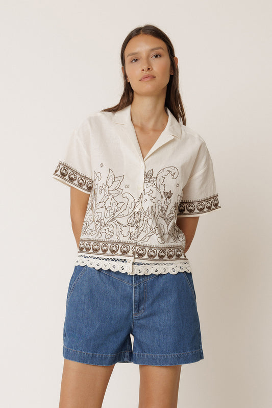 SHIRT WITH CONTRAST EMBROIDERY 1