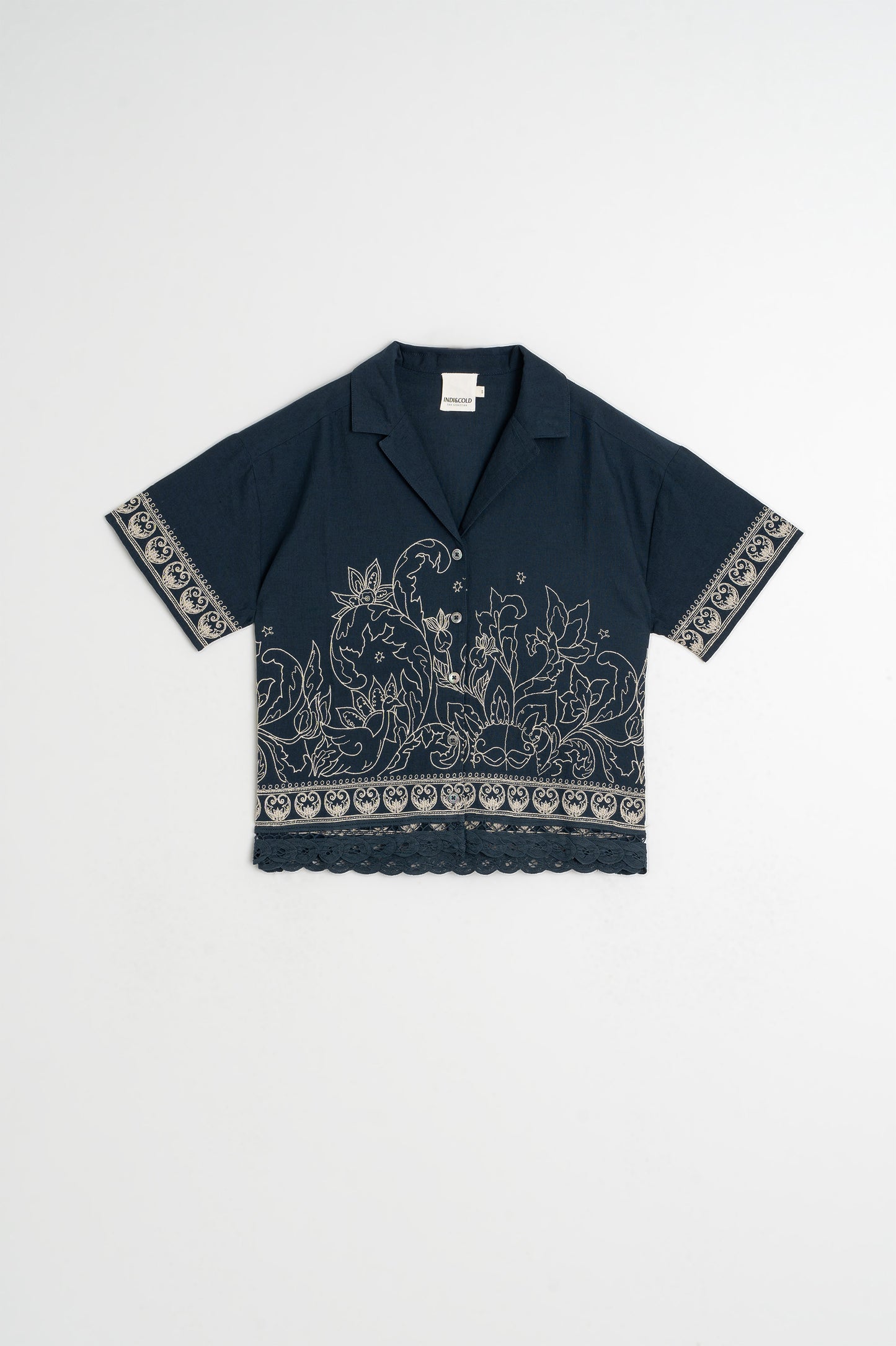 CAMISA BORDADO CONTRASTE