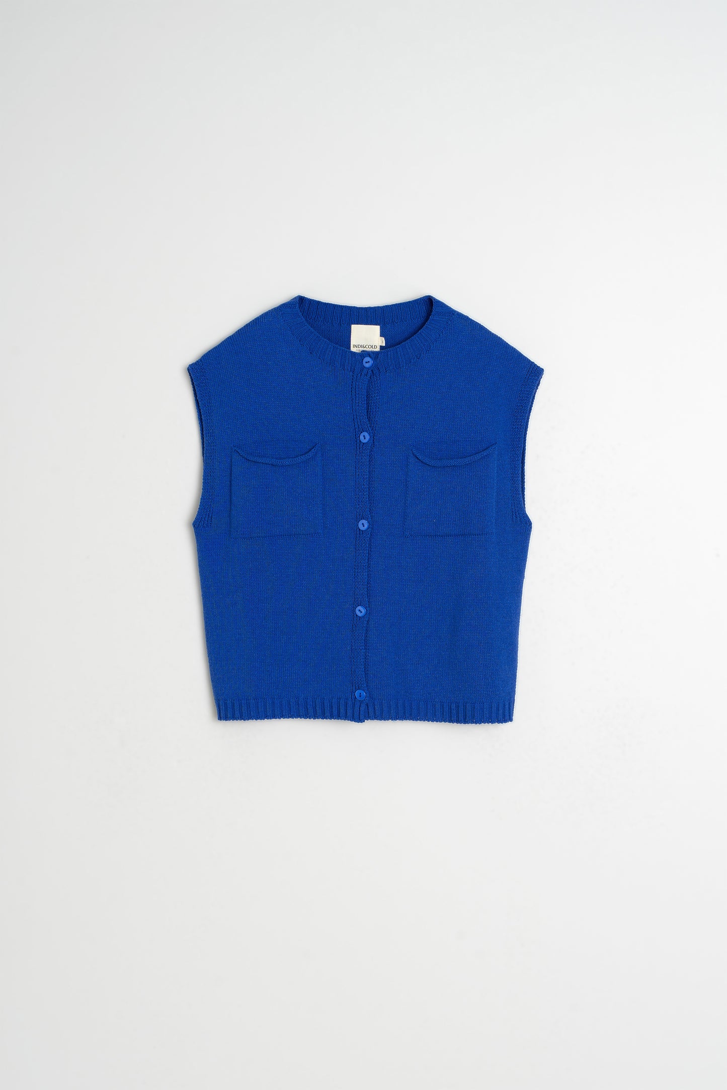 BOXY VEST WITH POCKETS