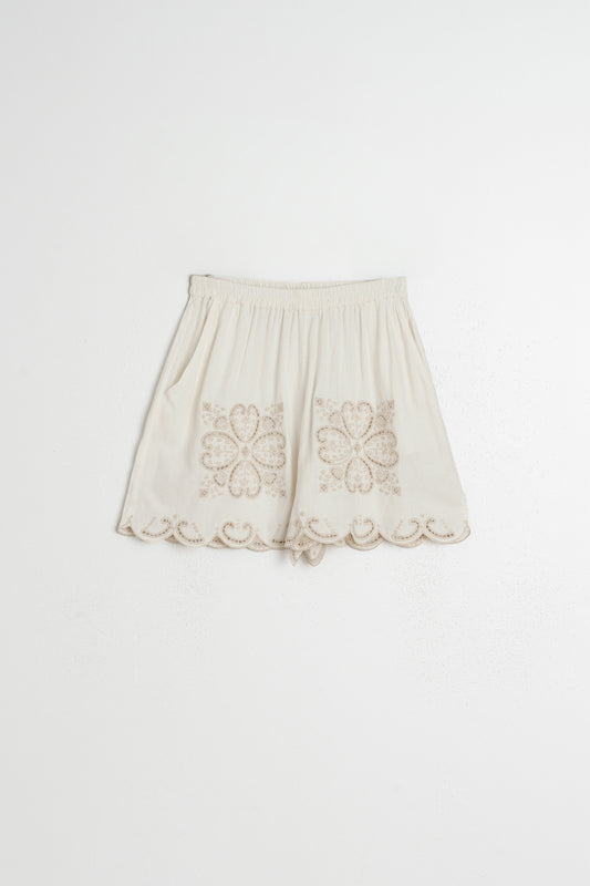 SHORT BORDADO ONDAS 5