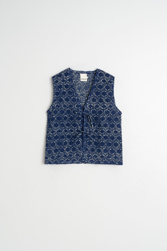 ELASTIC VEST WITH TIE 6