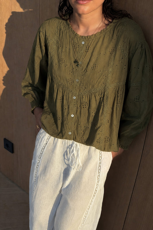 CAMISA BORDADO SUIZO 1