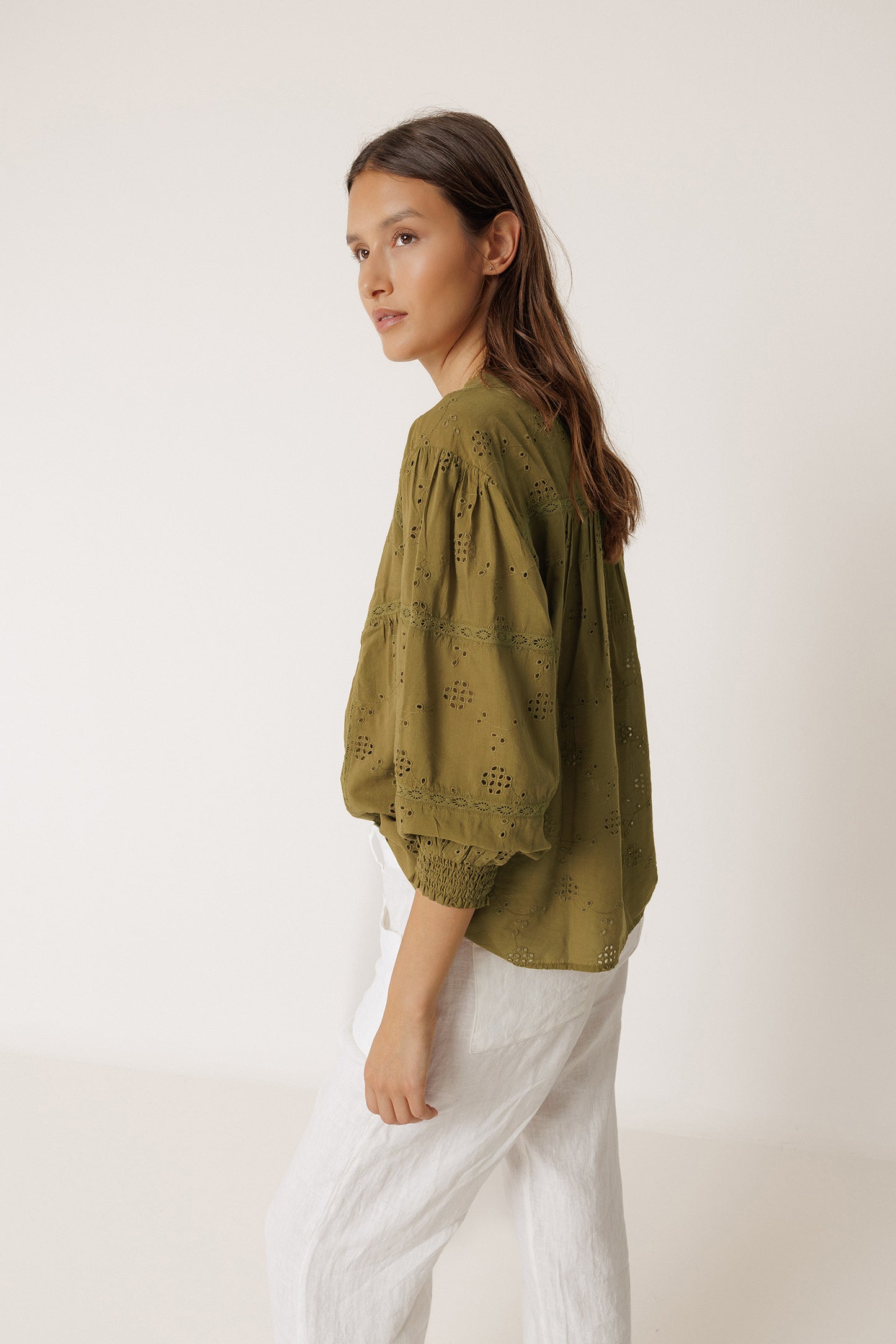 CAMISA BORDADO SUIZO