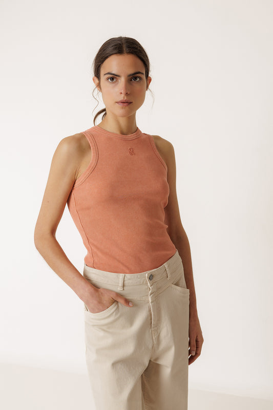 STRAPPY LOGO TEE 2