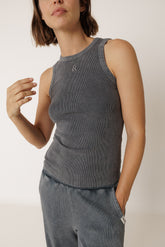CAMISETA TIRANTES ANAGRAMA