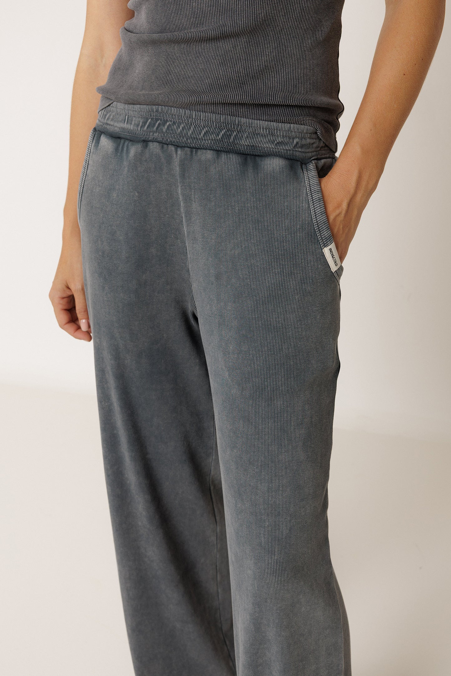PANTALÓN AMPLIO RIB