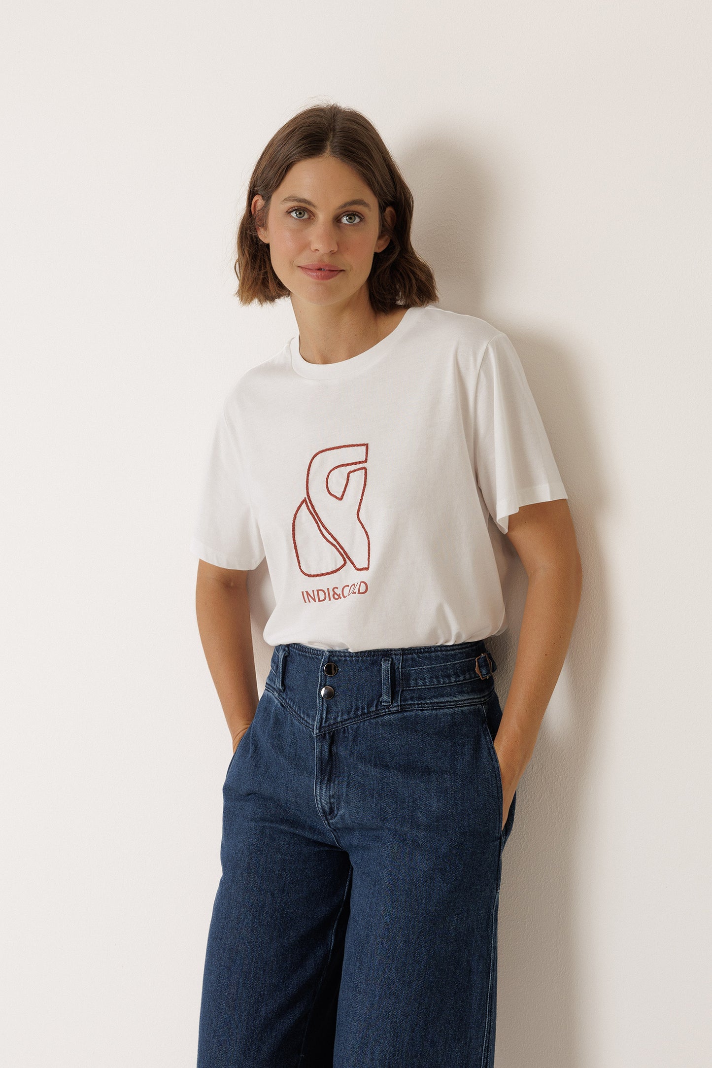 LOGO TEE