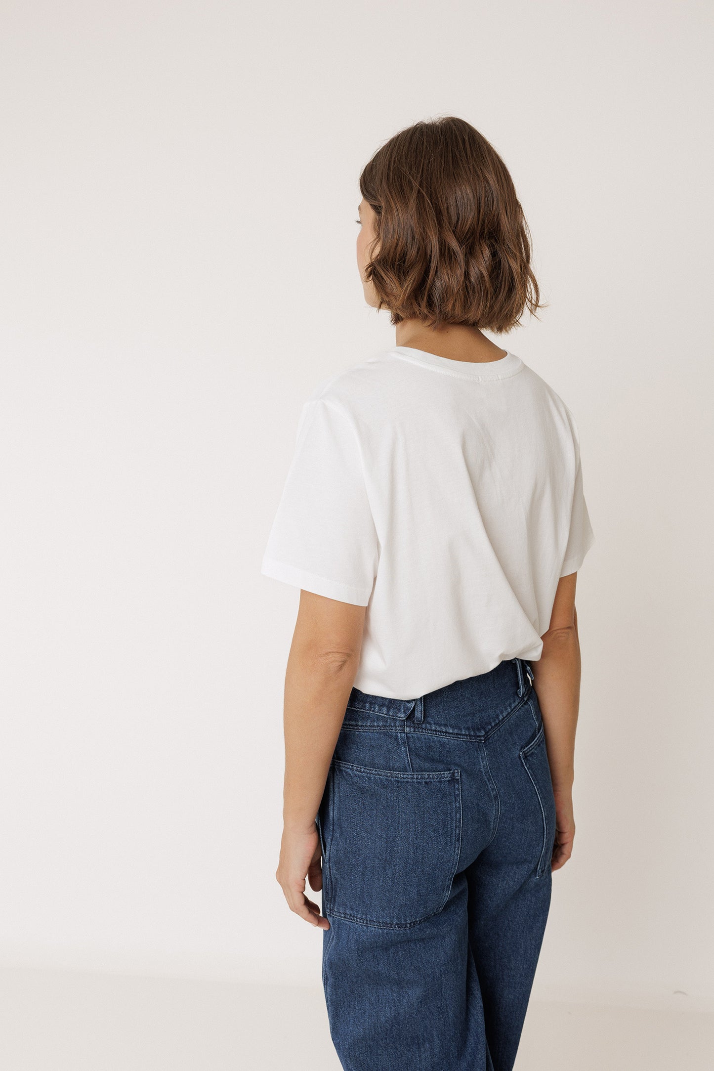 LOGO TEE