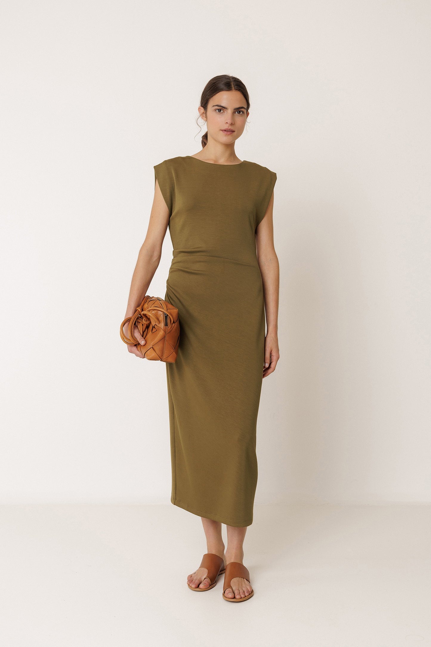 VESTIDO AJUSTADO PLIEGUES