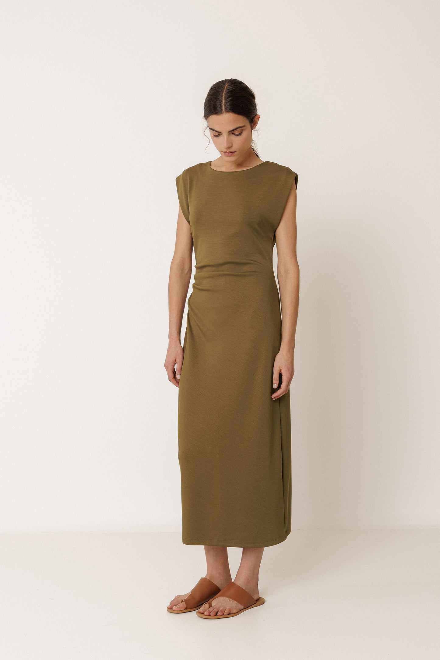 VESTIDO AJUSTADO PLIEGUES