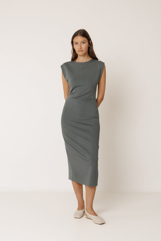 FITTED PLEATED DRESS 1