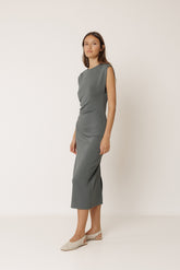 VESTIDO AJUSTADO PLIEGUES