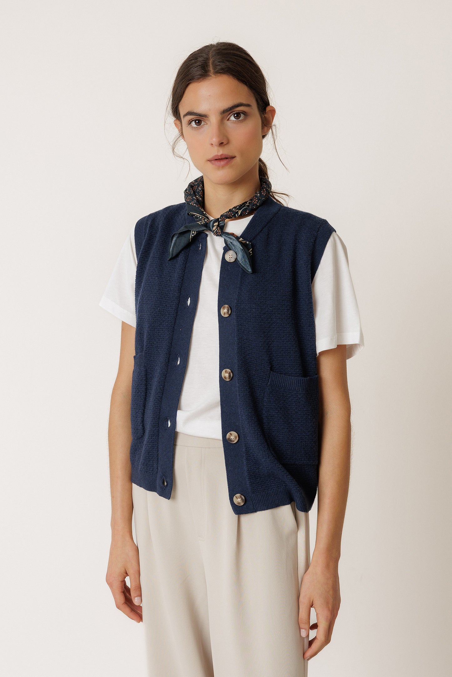 RICE-STITCH VEST