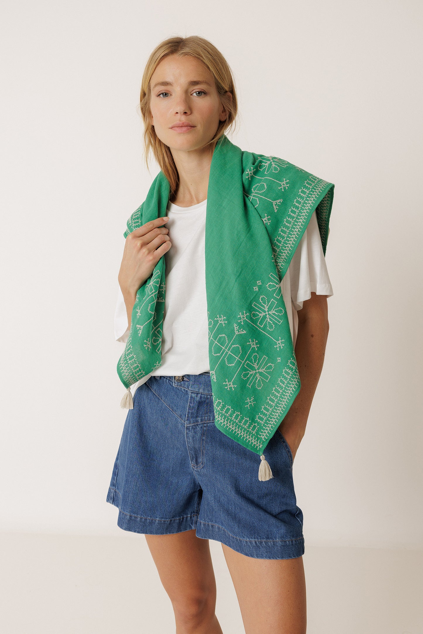 ETHNIC-EMBROIDERY SCARF