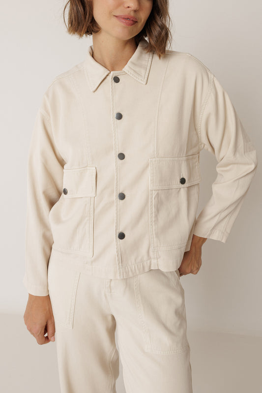 HUNTING JACKET WITH LARGE POCKETS 3