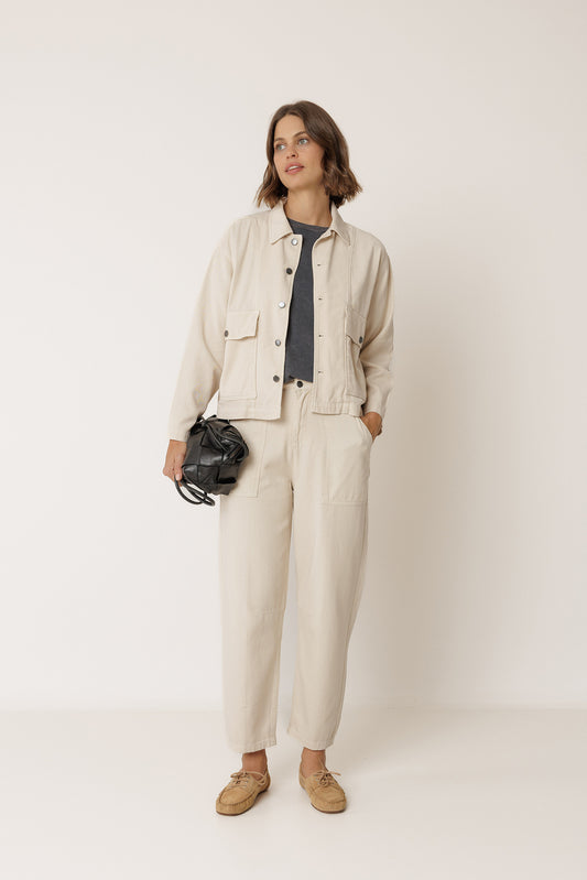 HUNTING JACKET WITH LARGE POCKETS 4